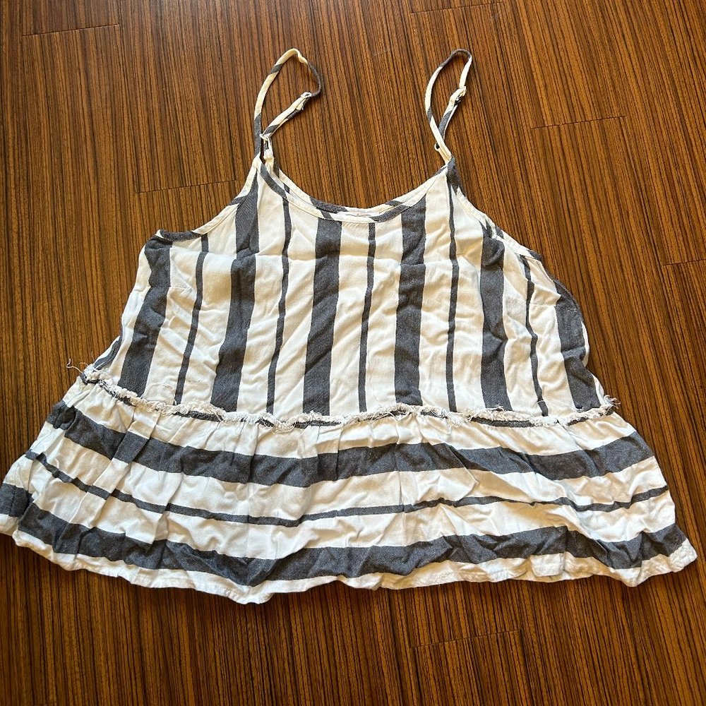 Striped mudpie tank